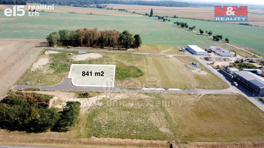 Prodej pozemky pro komerční výstavbu, 841 m² - Valeč