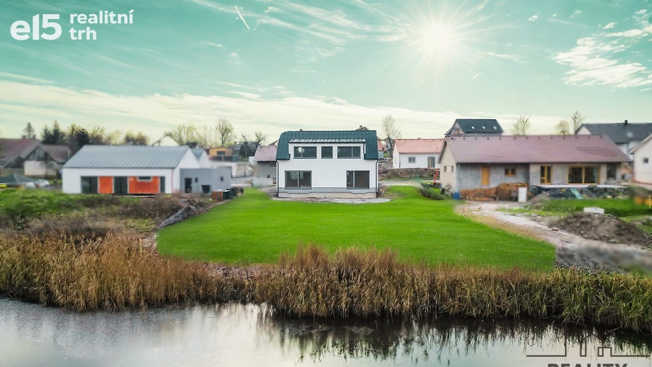 Prodej rodinného domu 165 m², Černá