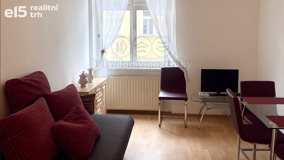 Pronájem byty 2+kk, 40 m² - Karlovy Vary