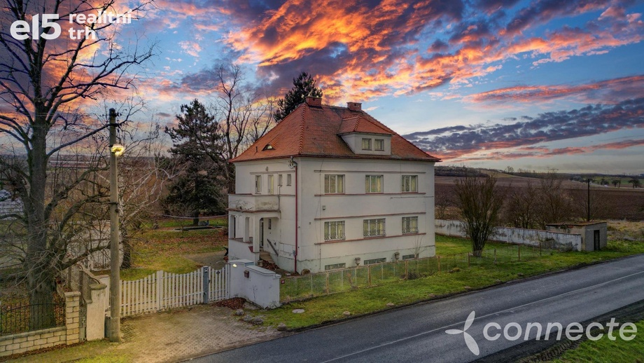Prodej rodinné domy, 380 m² - Liběšice
