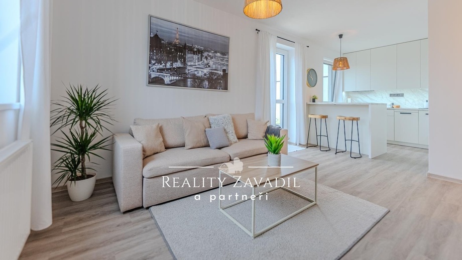 Pronájem byty 2+kk, 44 m² - Dašice