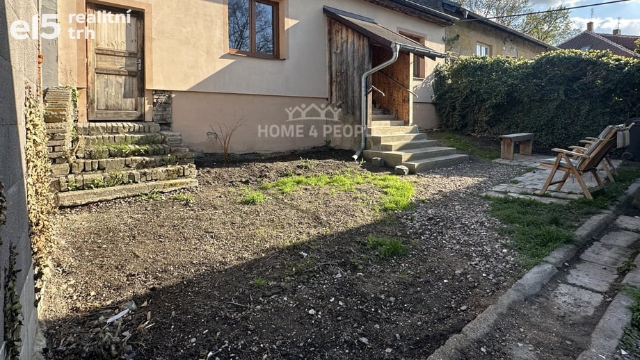 Prodej rodinné domy, 90 m² - Libušín