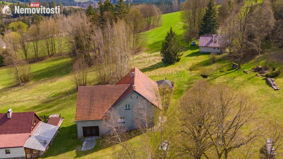 Prodej louky 1 401 m², Březiny