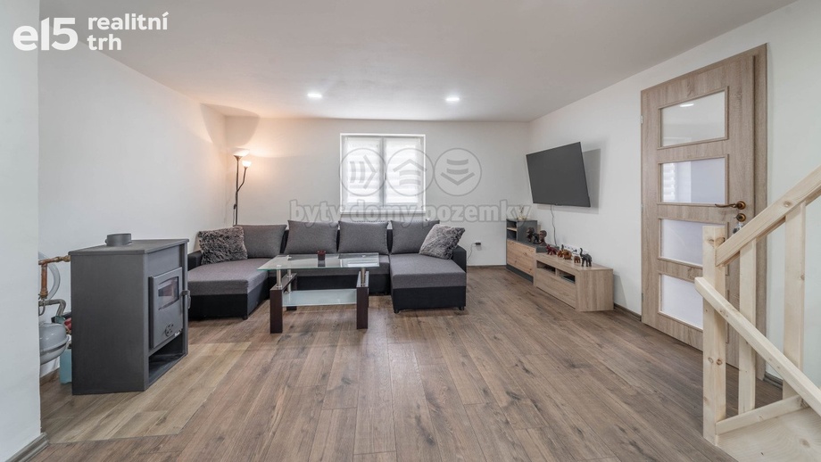 Prodej chalupa, 72 m² - Praha
