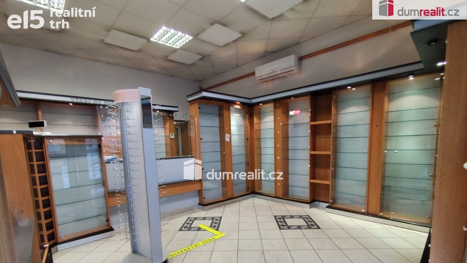 Pronájem obchodní prostory, 106 m² - Chlumec nad Cidlinou I
