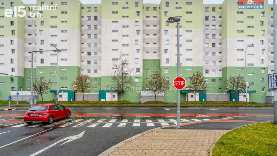 Pronájem byty 1+kk, 32 m² - Praha - Horní Měcholupy