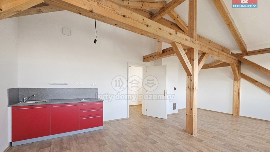 Pronájem byty 1+kk, 47 m² - Studeněves