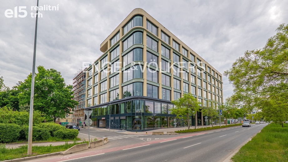Pronájem kanceláře 1 544 m², Praha - Karlín