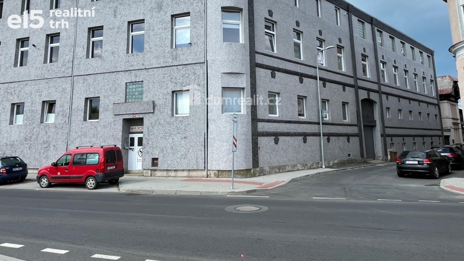 Pronájem sklady, 2 800 m² - Aš