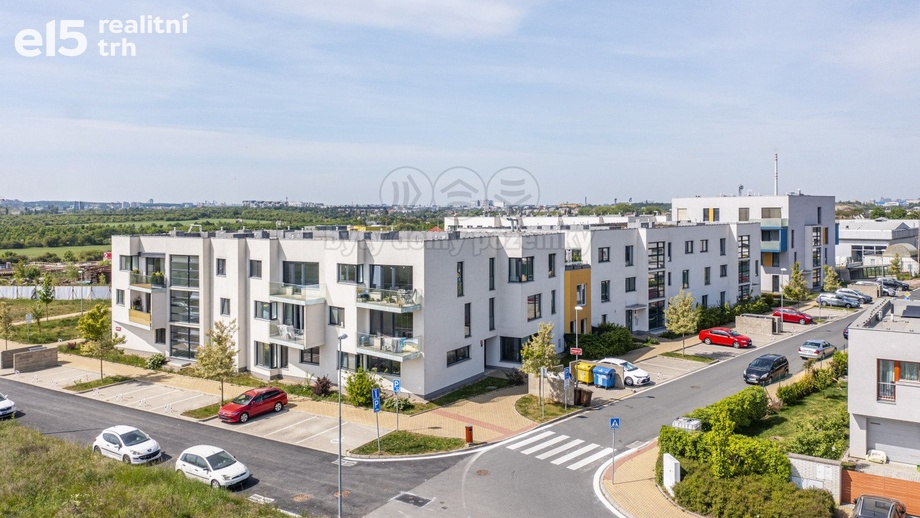 Prodej byty 3+kk, 68 m² - Praha - Dolní Počernice