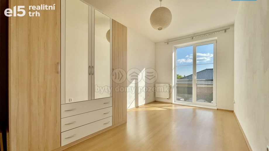 Pronájem byty 2+kk, 58 m² - Praha - Třeboradice