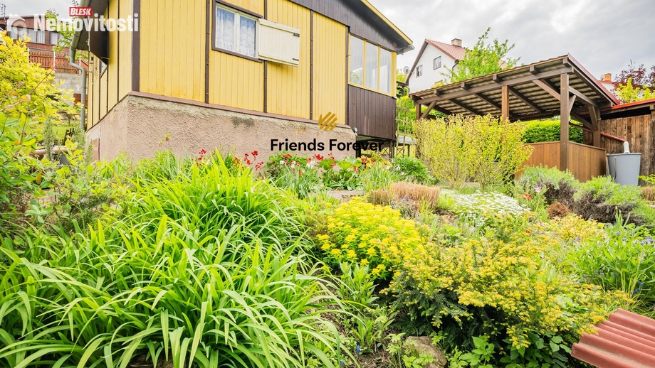 Prodej chaty 26 m², Křesín - Levousy