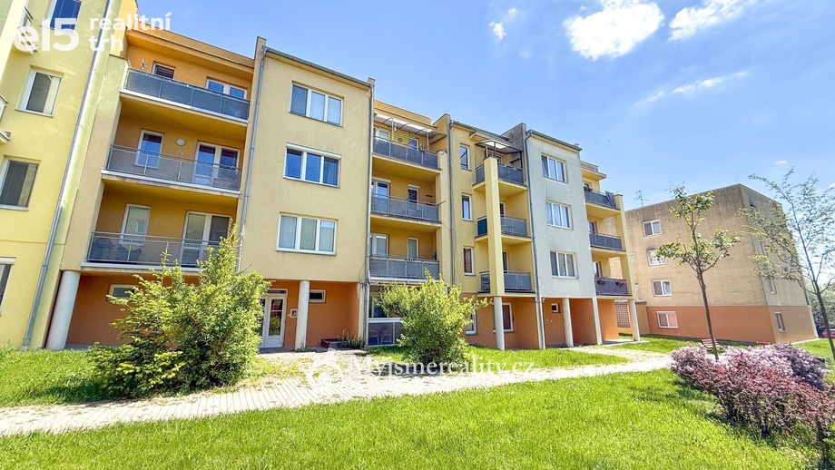 Pronájem byty 3+kk, 82 m² - Znojmo - Přímětice