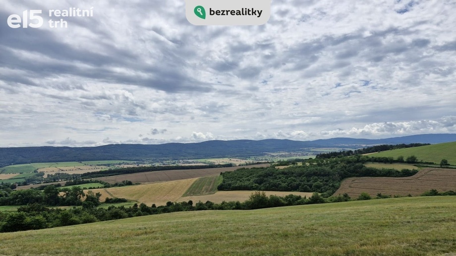 Prodej pozemky - trvalý travní porost, 1 672 m² - Vinařice