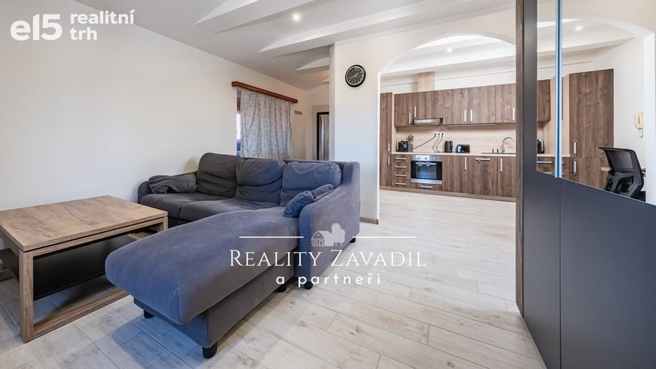 Prodej nemovitosti pro ubytování 350 m², Hovorčovice