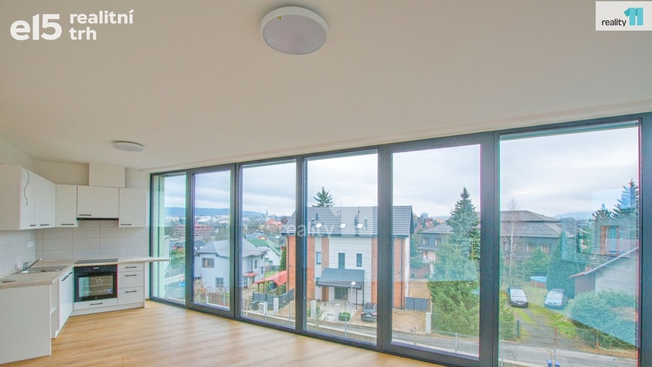 Pronájem byty 2+kk, 55 m² - Liberec XI-Růžodol I