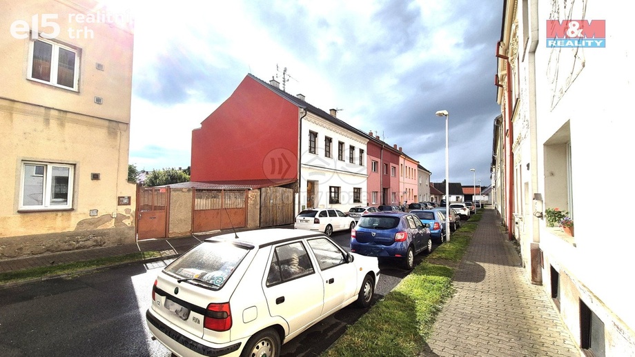 Prodej rodinné domy, 240 m² - Postoloprty