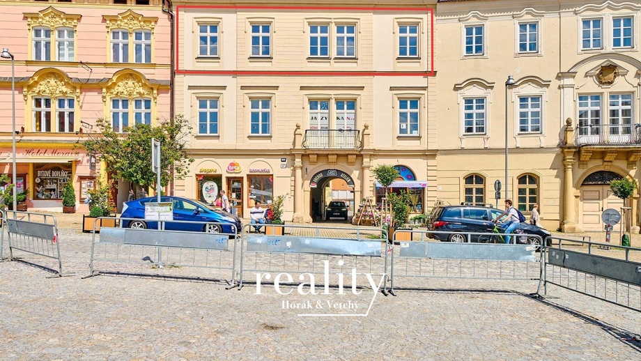 Pronájem kanceláře, 150 m² - Znojmo