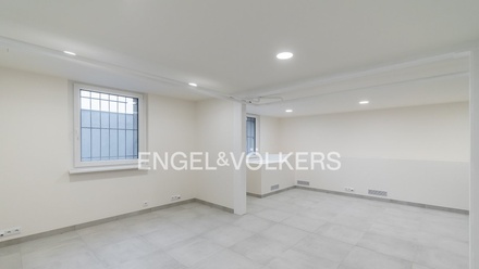 Pronájem kanceláře 46 m², Praha - Břevnov