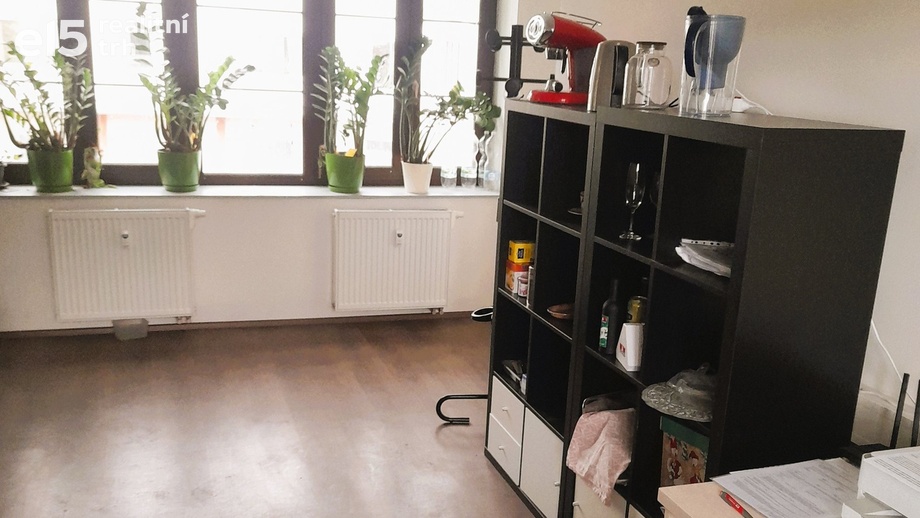 Pronájem kanceláře, 30 m² - Praha - Zbraslav