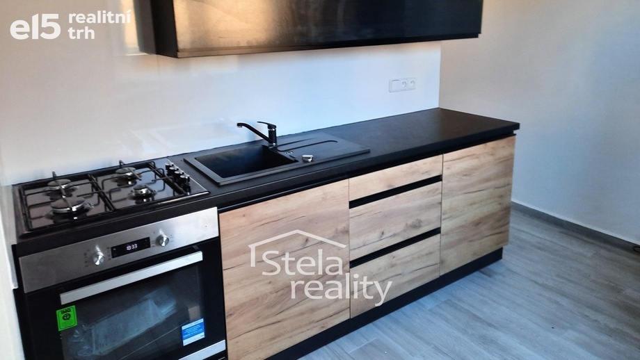 Pronájem byty 2+1, 56 m² - Bruntál
