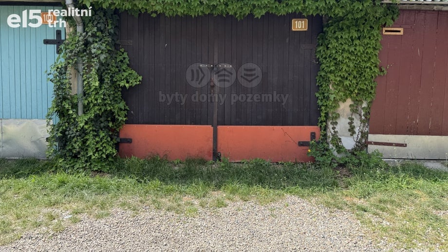 Pronájem garáže, 17 m² - Slaný