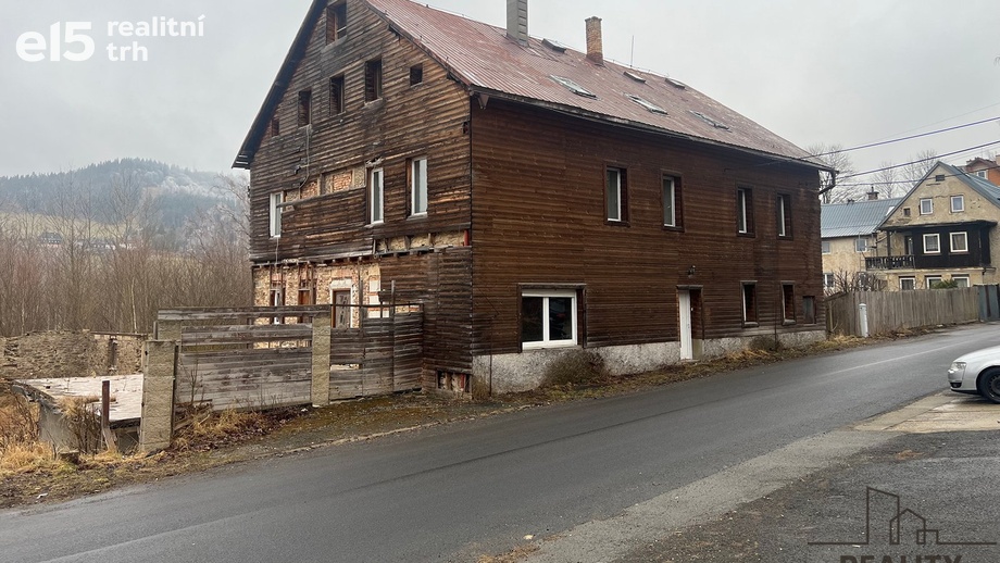 Prodej rodinné domy, 549 m² - Vejprty