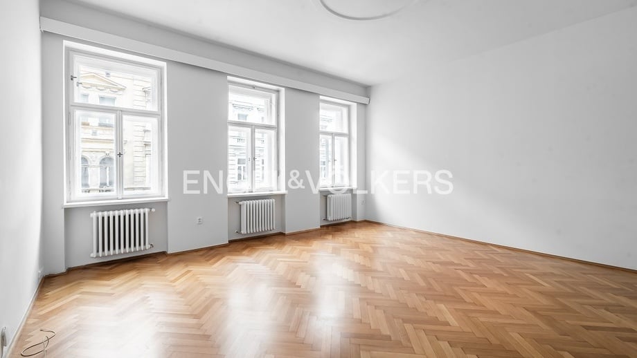 Pronájem bytu 3+1 100 m², Praha - Vinohrady