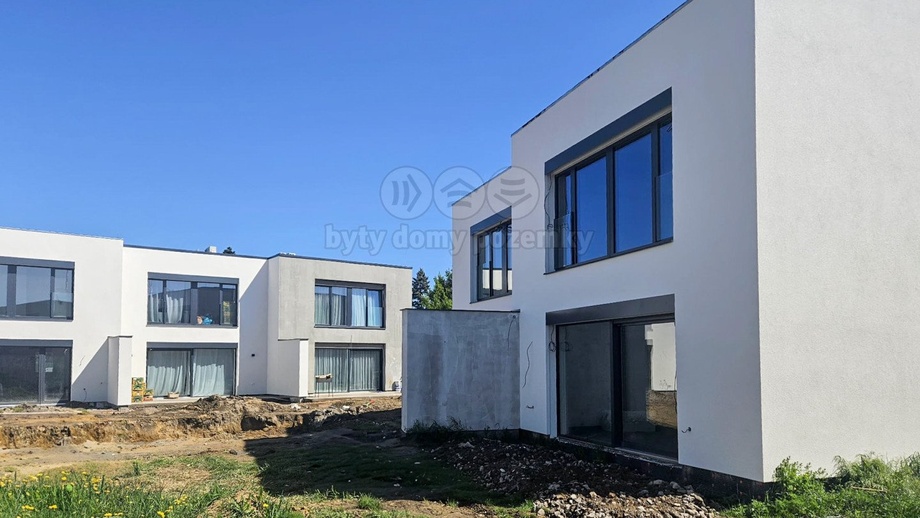 Prodej rodinného domu 121 m², Sezemice