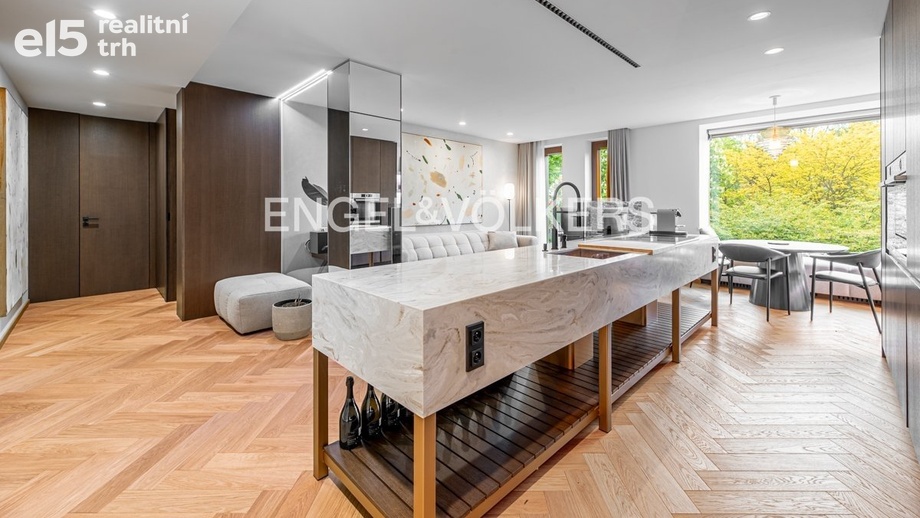 Pronájem byty 2+kk, 87 m² - Praha - Bubeneč