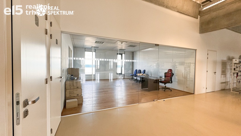 Pronájem kanceláře 464 m², Brno - Tuřany