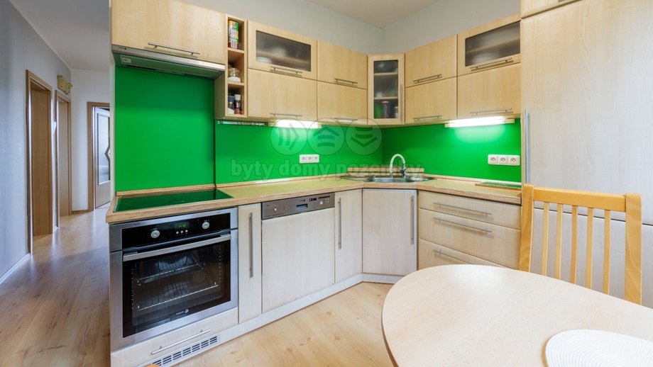 Prodej byty 3+1, 77 m² - Nejdek