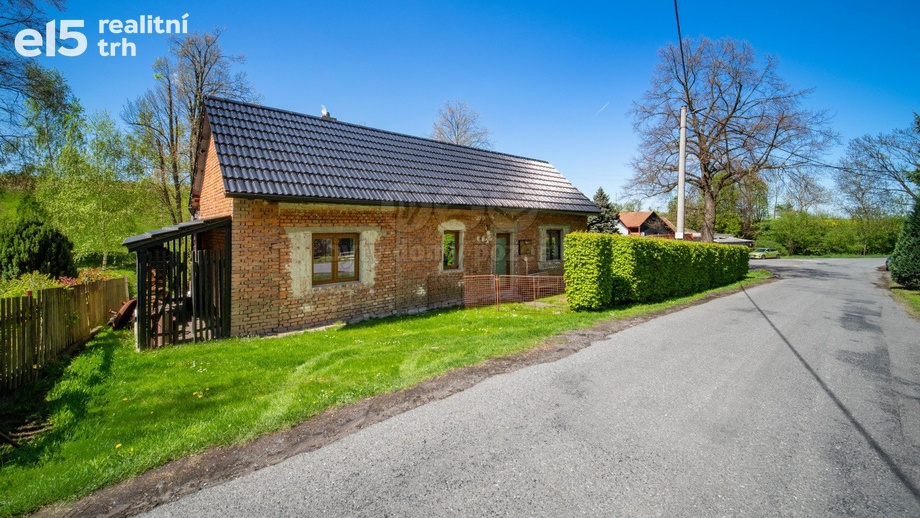 Prodej chalupa, 56 m² - Morašice - Řikovice
