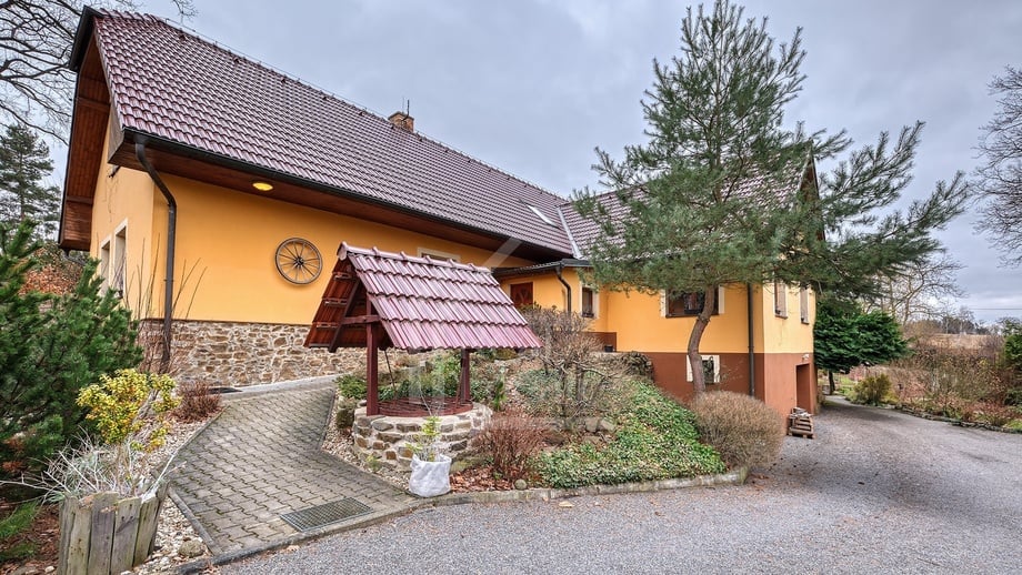 Prodej rodinné domy, 314 m² - Křížkový Újezdec - Čenětice