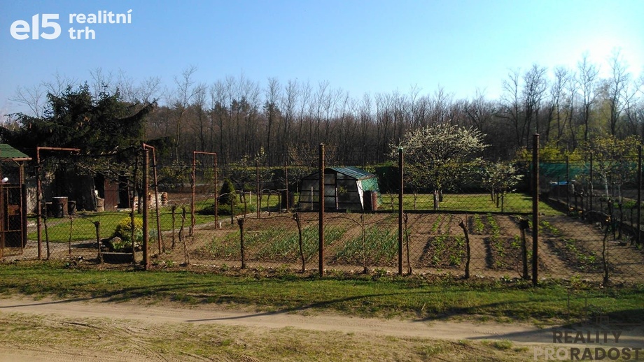 Prodej pozemky - zahrady, 585 m² - Hodonín