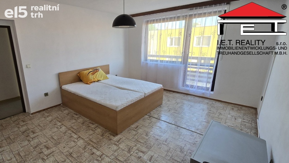 Pronájem byty 3+1, 100 m² - Újezd u Brna