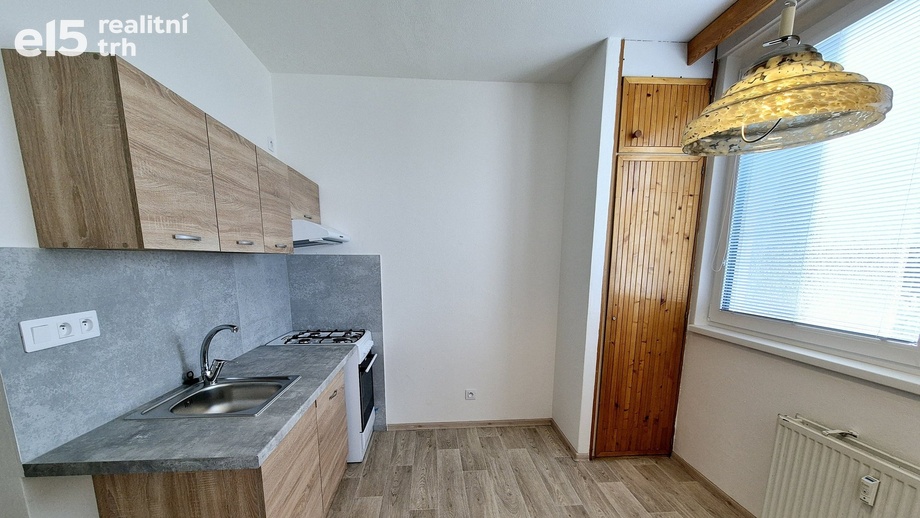 Pronájem byty 4+1, 74 m² - Hodonín