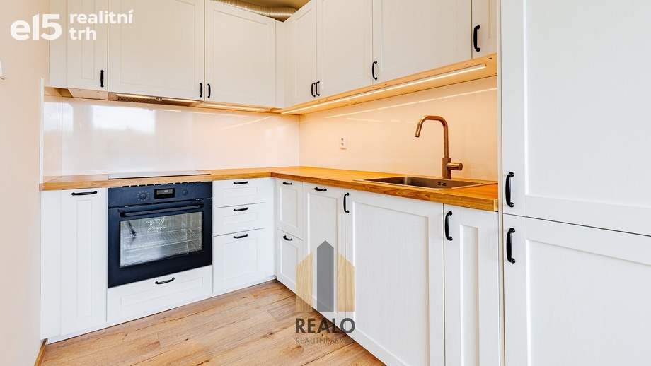 Pronájem byty 2+kk, 41 m² - Nové Město na Moravě