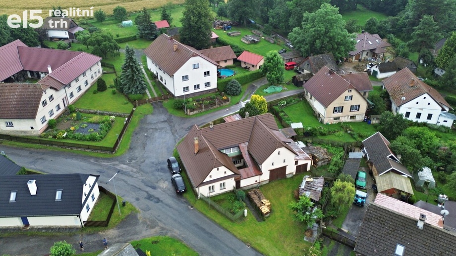 Prodej rodinné domy, 150 m² - Jimramov - Ubušín
