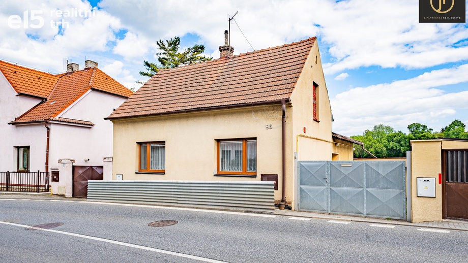 Prodej rodinného domu 90 m², Zápy