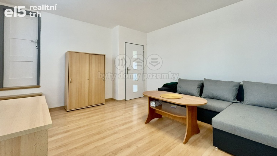 Pronájem byty 3+1, 52 m² - Zlín