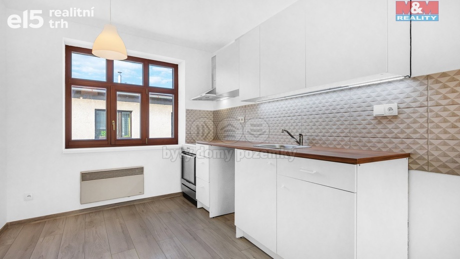 Pronájem byty 2+kk, 70 m² - Lomnice nad Popelkou