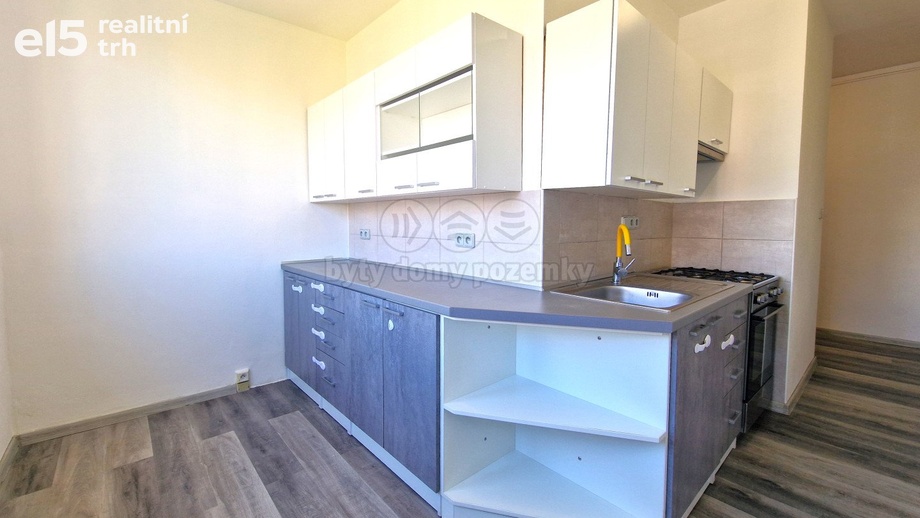 Pronájem byty 3+1, 68 m² - Bruntál