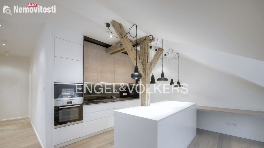 Pronájem bytu 3+kk 112 m², Praha - Vinohrady