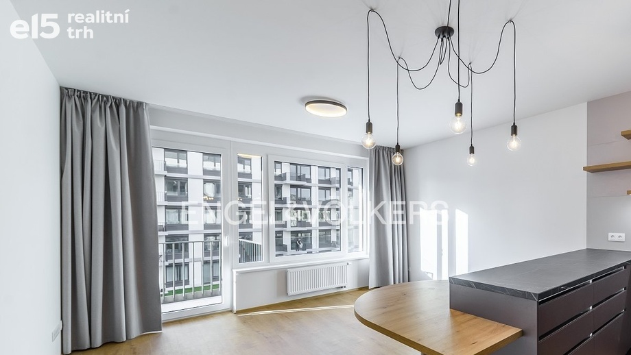 Pronájem byty 2+kk, 57 m² - Praha - Vysočany