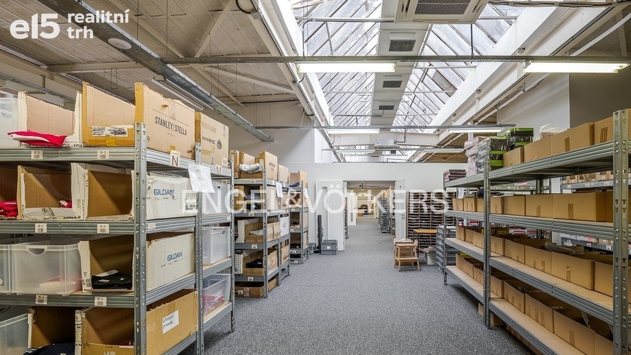 Pronájem sklady, 520 m² - Praha - Strašnice