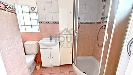 Prodej rodinného domu 110 m², Praha - Kolovraty