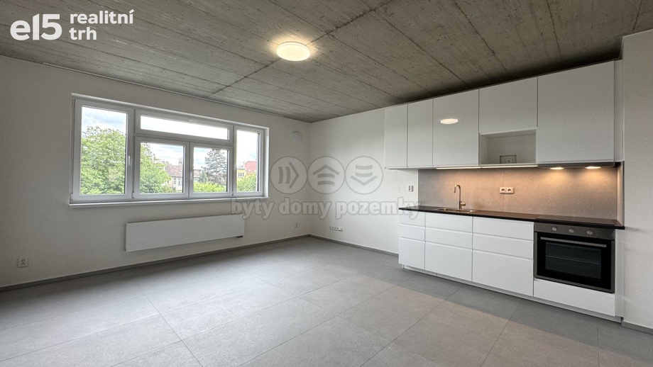 Pronájem byty 2+kk, 47 m² - Brno - Černá Pole