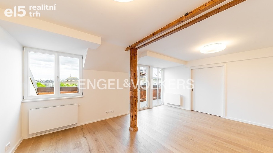 Pronájem byty 5+kk, 136 m² - Praha - Malá Strana
