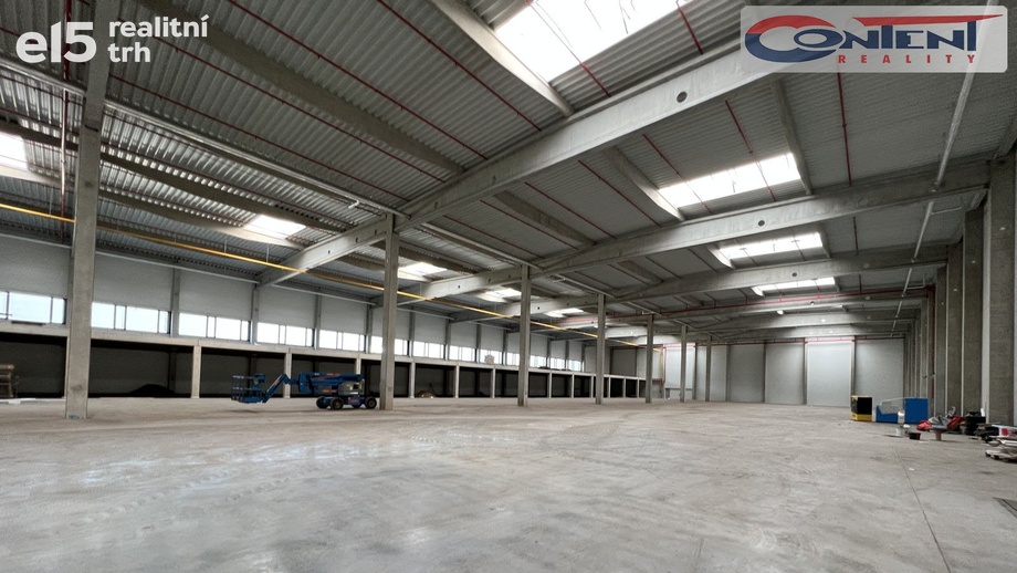 Pronájem sklady, 4 000 m² - Hustopeče